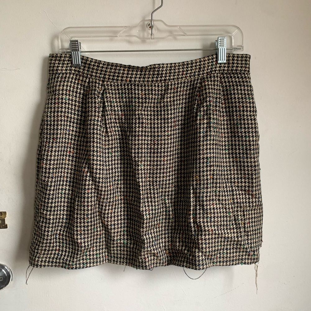 Houndstooth Mini Skirt WITH POCKETS